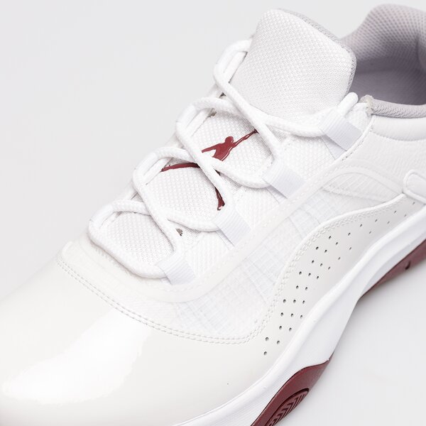 Sporta apavi vīriešiem AIR JORDAN 11 CMFT LOW  dn4180-103 krāsa balta