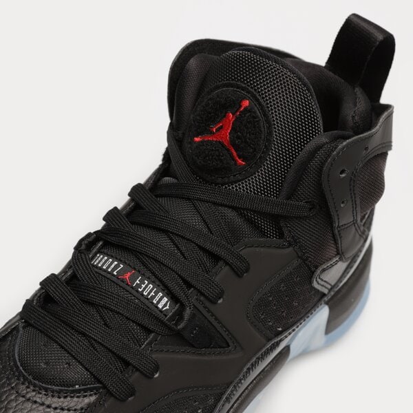 Sporta apavi bērniem JORDAN JUMPMAN TREY TWO  dq8431-003 krāsa melna