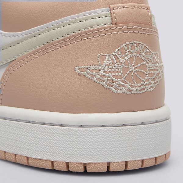 Sporta apavi sievietēm AIR JORDAN 1 LOW  dc0774-120 krāsa rozā