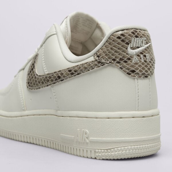 Sporta apavi sievietēm NIKE WMNS AIR FORCE 1 '07 REC dd8959-002 krāsa bēša