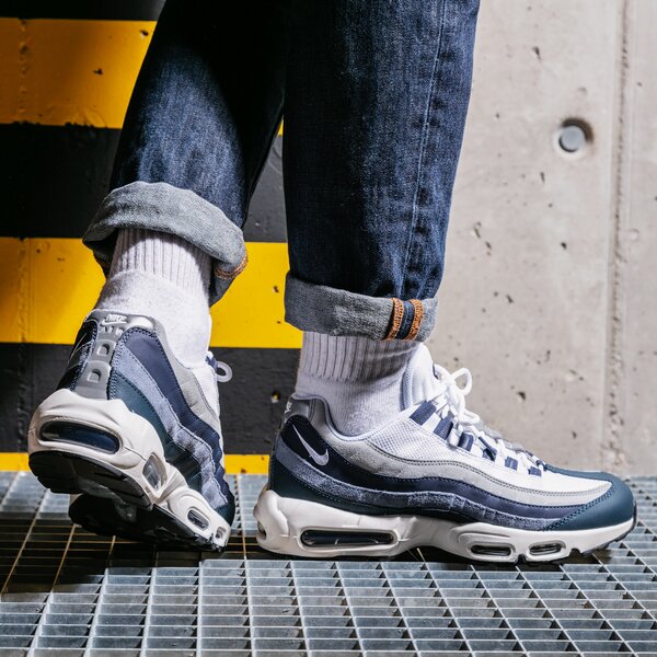 Sporta apavi vīriešiem NIKE AIR MAX 95 dc9412-400 krāsa balta