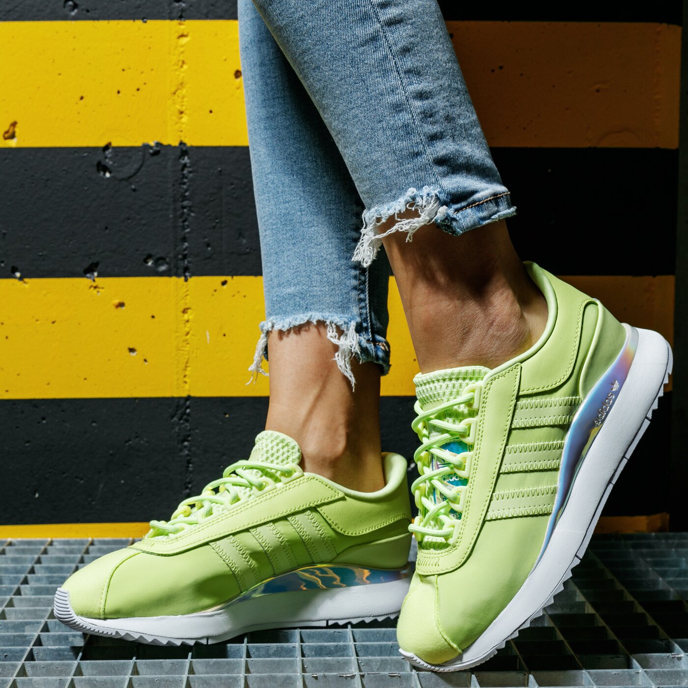Sporta apavi sievietēm ADIDAS SL FASHION W eg6842 krāsa zaļa