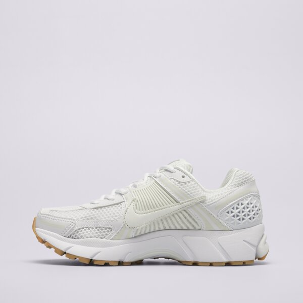 Sporta apavi sievietēm NIKE ZOOM VOMERO 5 fj2028-104 krāsa bēša