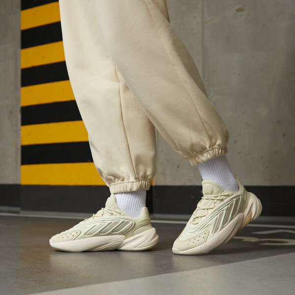 Sporta apavi sievietēm ADIDAS OZELIA W gw6808 krāsa bēša