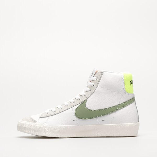 Sporta apavi sievietēm NIKE WMNS BLAZER MID '77  fj4740-100 krāsa balta