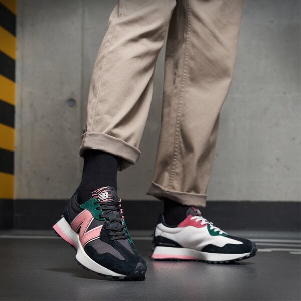 Sporta apavi sievietēm NEW BALANCE 327  u327cnt krāsa melna