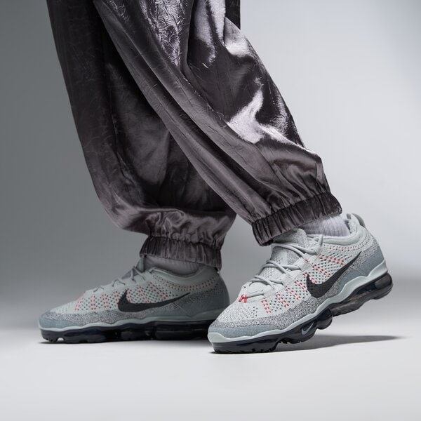 Sporta apavi vīriešiem NIKE AIR VAPORMAX 2023 FLYKNIT  dv1678-013 krāsa pelēka