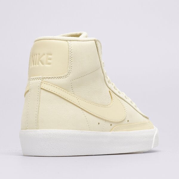 Sporta apavi sievietēm NIKE BLAZER MID '77 LX dq7572-700 krāsa dzeltena