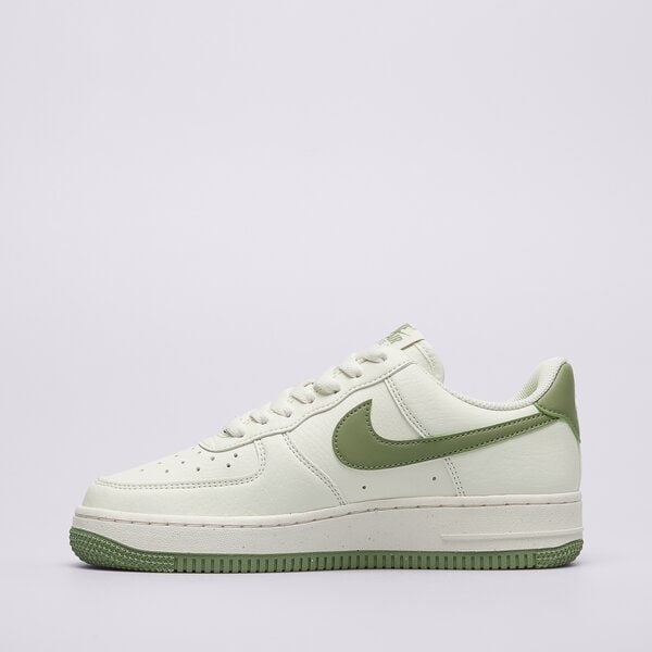 Sporta apavi sievietēm NIKE AIR FORCE 1 '07 SE dv3808-106 krāsa bēša