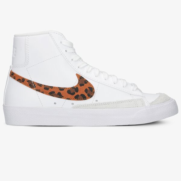 Sporta apavi sievietēm NIKE BLAZER MID '77 SE da8736-101 krāsa balta