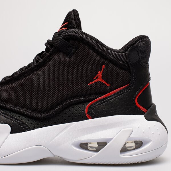 Sporta apavi bērniem JORDAN MAX AURA 4 BG  dq8404-006 krāsa melna