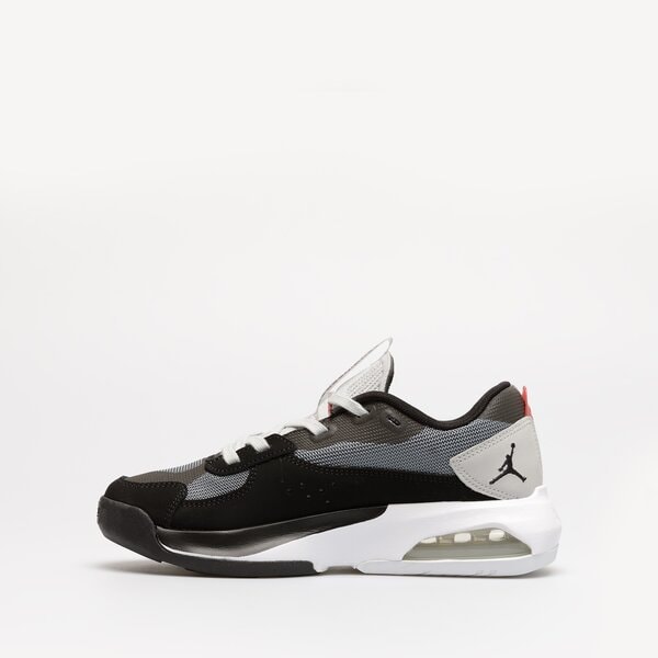 Sporta apavi bērniem JORDAN AIR 200E (GS) dm9677-060 krāsa melna