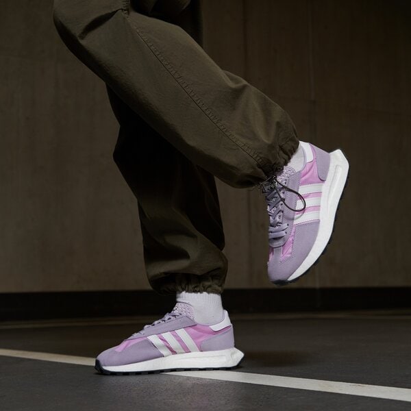 Sporta apavi bērniem ADIDAS RETROPY E5 J hq1531 krāsa violeta