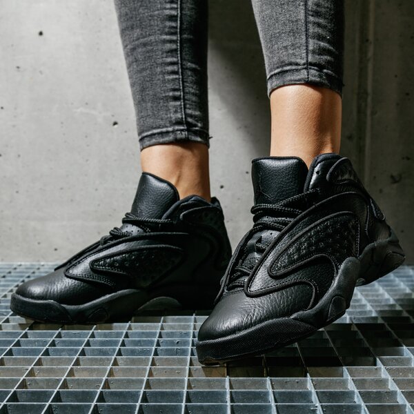 Sporta apavi sievietēm AIR JORDAN OG WMNS cw0907-001 krāsa melna