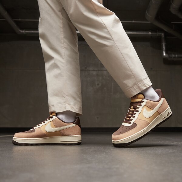Sporta apavi vīriešiem NIKE AIR FORCE 1 '07 LV8 fb8878-200 krāsa brūna