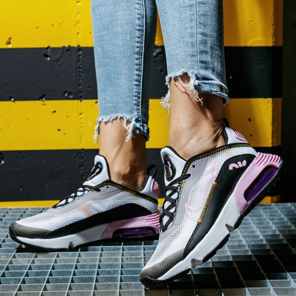 Sporta apavi bērniem NIKE AIR MAX 2090  cj4066-104 krāsa balta