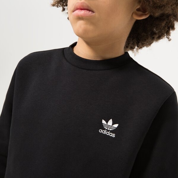 Džemperi bērniem ADIDAS DŽEMPERIS CREW BOY hs8870 krāsa melna