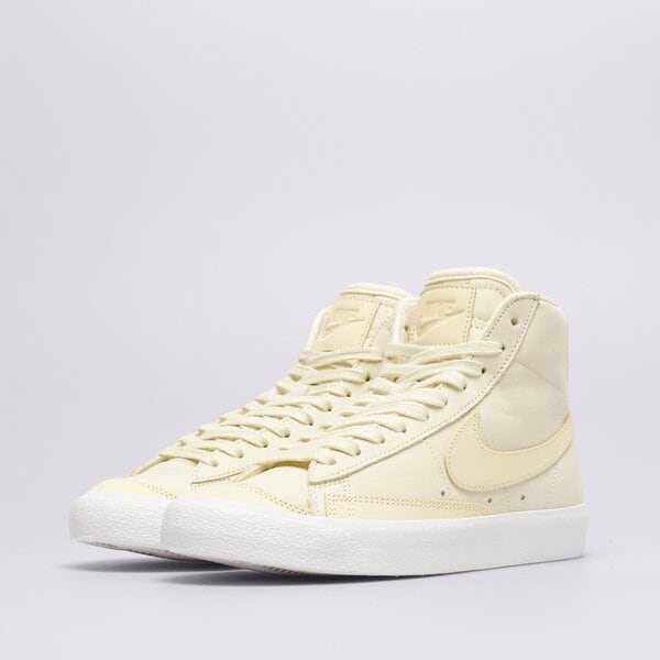 Sporta apavi sievietēm NIKE BLAZER MID '77 LX dq7572-700 krāsa dzeltena