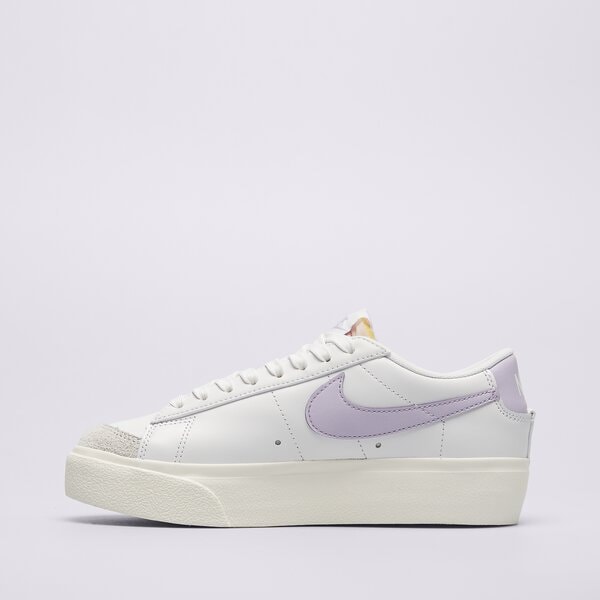 Sporta apavi sievietēm NIKE BLAZER LOW PLATFORM dj0292-114 krāsa balta