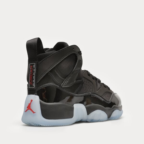 Sporta apavi bērniem JORDAN JUMPMAN TREY TWO  dq8431-003 krāsa melna