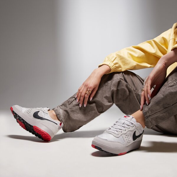 Sporta apavi bērniem NIKE C1TY hq0028-002 krāsa bēša