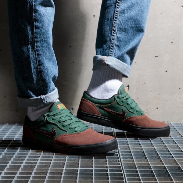 Sporta apavi vīriešiem NIKE SB CHRON 2 dm3493-200 krāsa zaļa