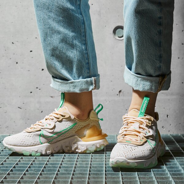 Sporta apavi sievietēm NIKE REACT VISION  ci7523-201 krāsa daudzkrāsaina