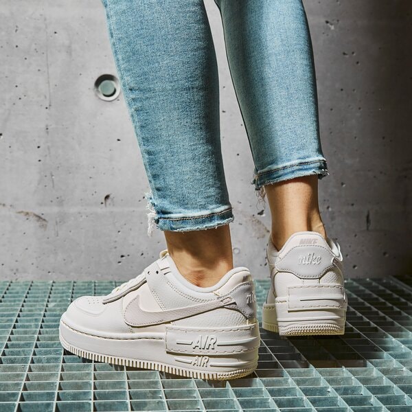 Sporta apavi sievietēm NIKE AIR FORCE 1 SHADOW cu8591-102 krāsa bēša