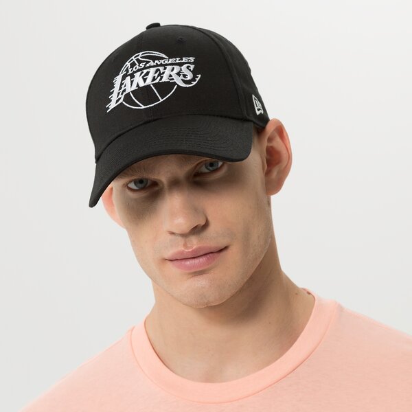Vīriešu cepure ar nagu NEW ERA CEPURE NBA OUTLINE 940 LAKERS LOS ANGELES LAKERS 12292584 krāsa melna