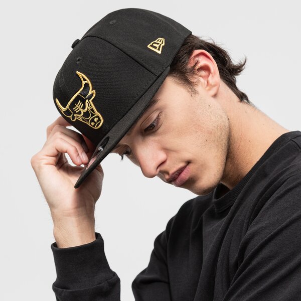 Vīriešu cepure ar nagu NEW ERA CEPURE METALLIC LOGO 950 BULLS CHICAGO BULLS BLK 60222304 krāsa melna