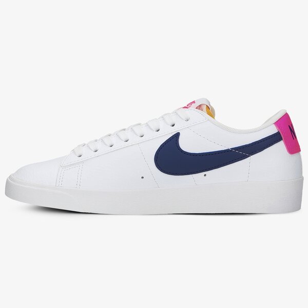 Sporta apavi sievietēm NIKE BLAZER LOW dc9211-100 krāsa daudzkrāsaina