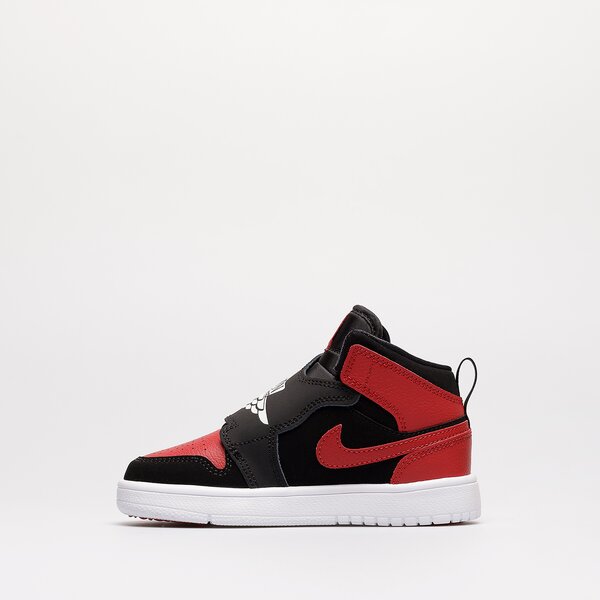 Sporta apavi bērniem SKY JORDAN 1 BP  bq7197-001 krāsa melna