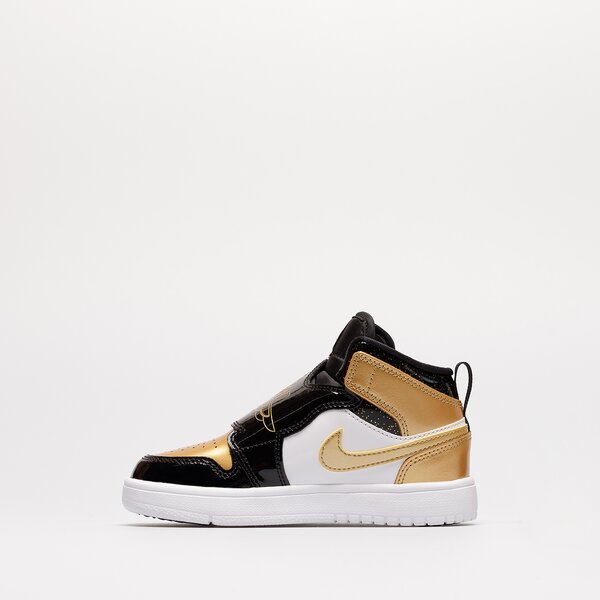 Sporta apavi bērniem SKY JORDAN 1 SE CBR BP  dv6069-071 krāsa melna