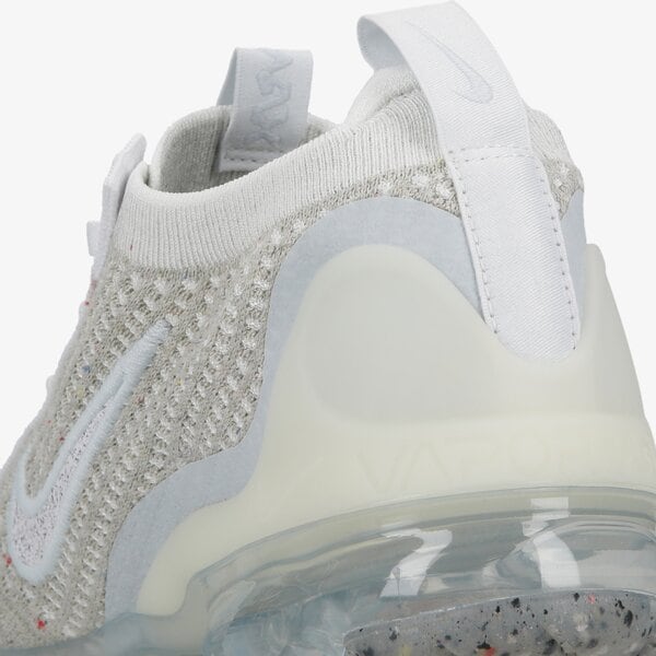 Sporta apavi sievietēm NIKE AIR VAPORMAX 2021 FK dc4112-100 krāsa balta