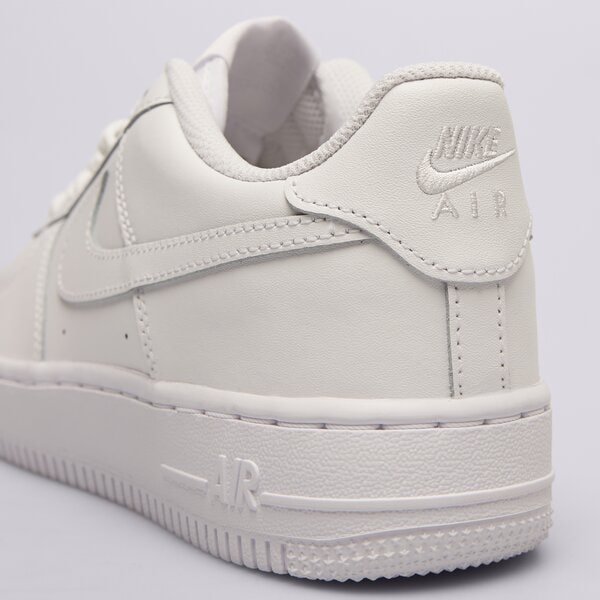 Sporta apavi bērniem NIKE AIR FORCE 1 LV8 fv5951-111 krāsa balta