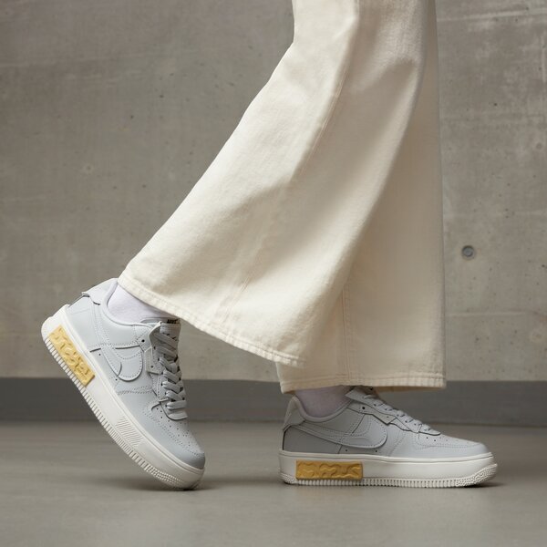 Sporta apavi sievietēm NIKE AIR FORCE 1 FONTANKA  dh1290-003 krāsa pelēka