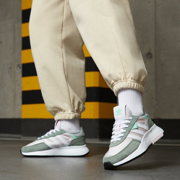 Sporta apavi bērniem ADIDAS RETROPY F2 J hq1534 krāsa daudzkrāsaina