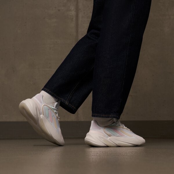 Sporta apavi bērniem ADIDAS OZELIA J gv8951 krāsa balta