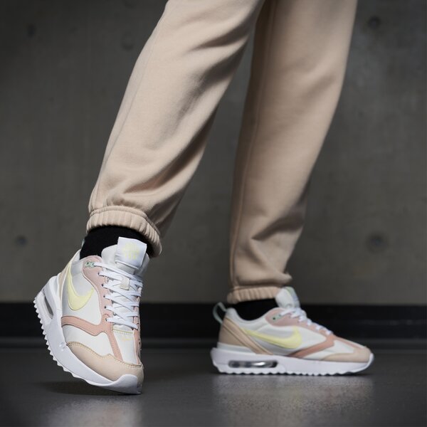 Sporta apavi sievietēm NIKE AIR MAX DAWN dv1021-030 krāsa daudzkrāsaina
