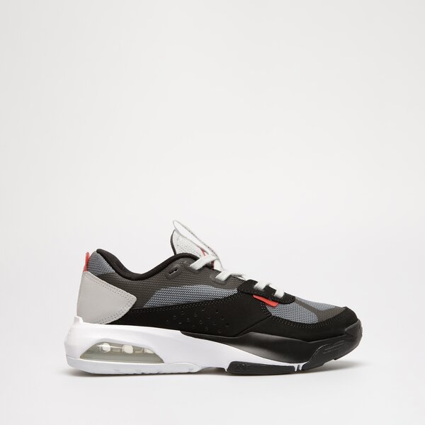 Sporta apavi bērniem JORDAN AIR 200E (GS) dm9677-060 krāsa melna