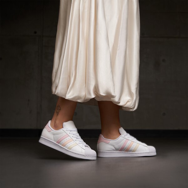 Sporta apavi bērniem ADIDAS SUPERSTAR J  if3570 krāsa balta