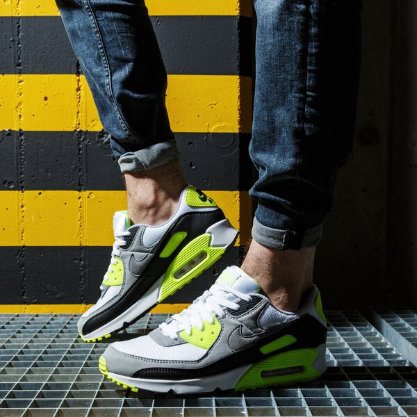 Sporta apavi vīriešiem NIKE AIR MAX 90 cd0881-103 krāsa pelēka