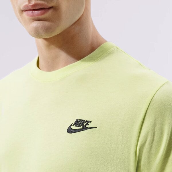 Vīriešu t krekli NIKE T-SHIRT SPORTSWEAR CLUB ar4997-736 krāsa dzeltena